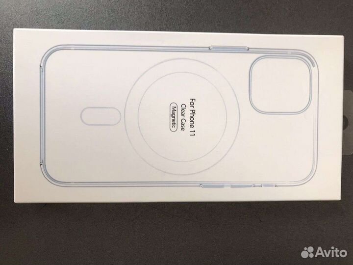 Чехол на iPhone 11 magsafe