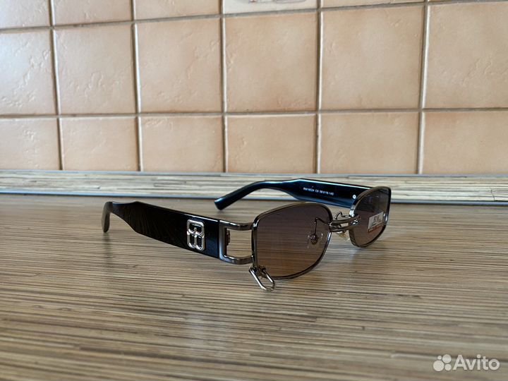 Солнцезащитные очки Gentle Monster