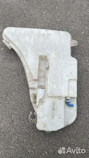 Бачек омывателя bmw F10