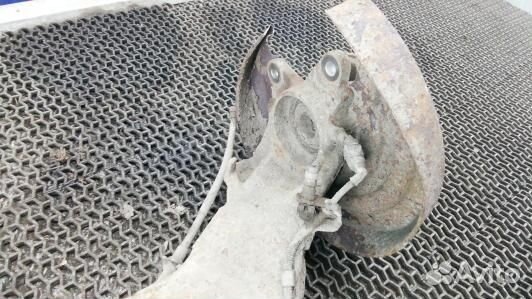 Ступица задняя левая volkswagen transporter T5 (GE