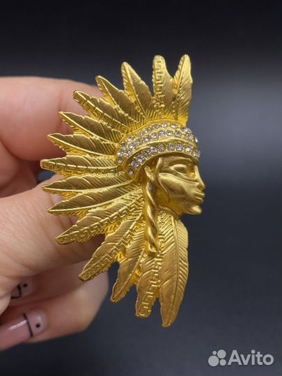 Брошь Индеец