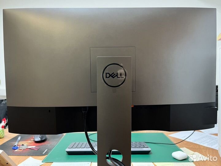Монитор Dell U2721DE диагональ 27
