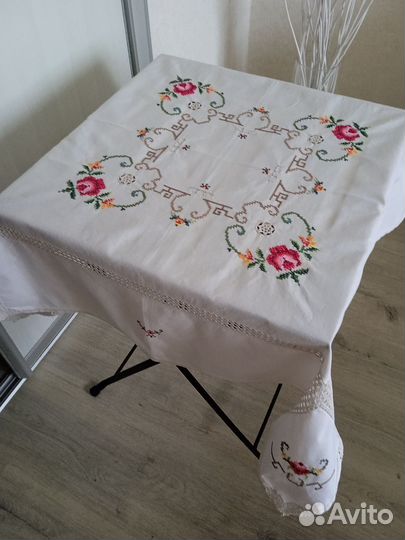 Скатерти разные, вышивка, ришелье