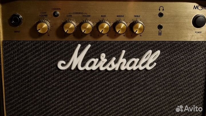 Гитарный комбоусилитель Marshall mg15g