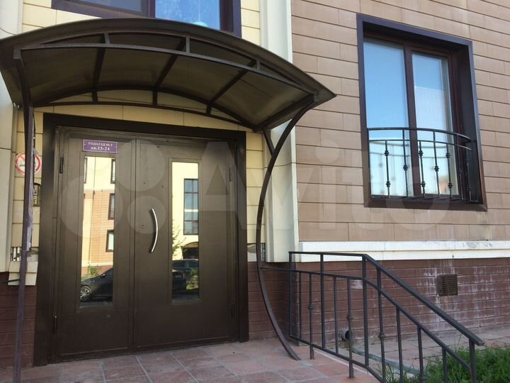 Квартира-студия, 36,9 м², 1/3 эт.