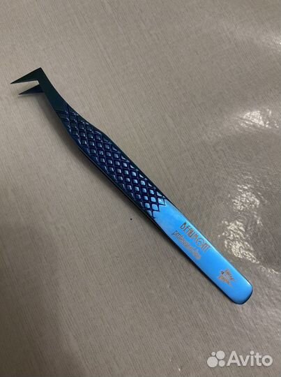 Пинцет для наращивания ресниц