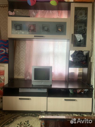 Стенка в гостиную