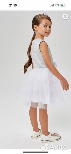 Детское нарядное платье 128