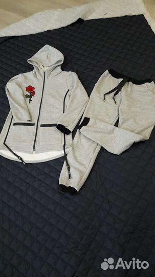 Швея на домница