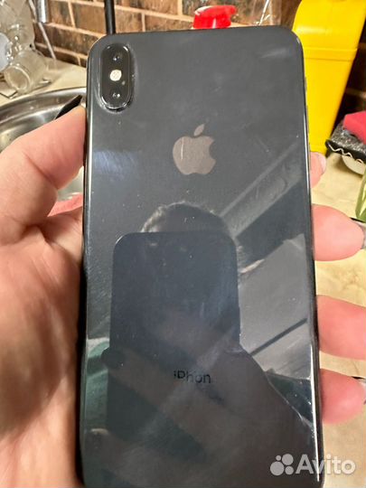 Телефон iPhone 10