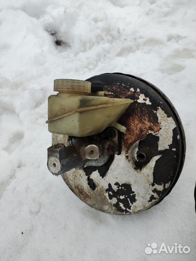 Главный тормозной цилиндр mercedes w124