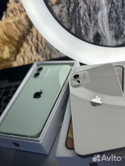 Телефон iPhone 12 128