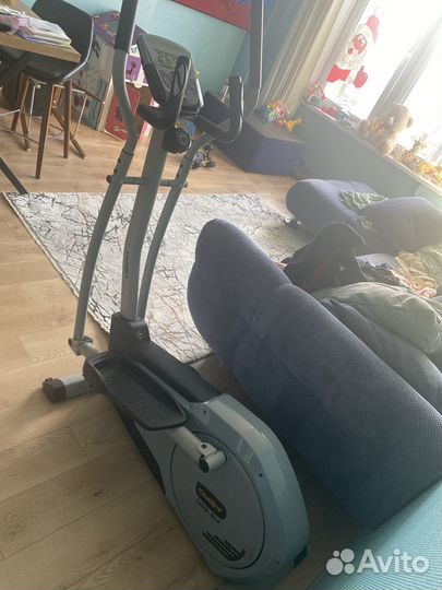 Продам Эллиптический тренажер Hasttings FS300 aero