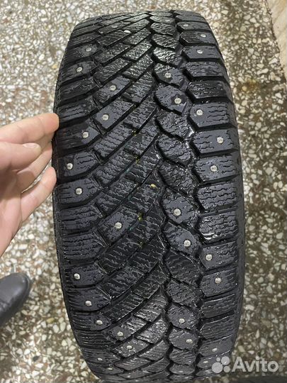 R16 Continental ContiPremiumContact 215/60, PCD 5x114.3 DIA 60.1