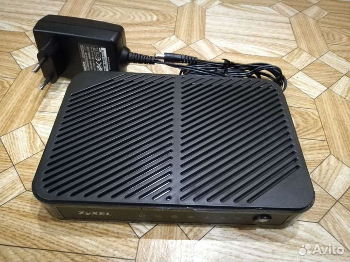 Роутер Zyxel Vox