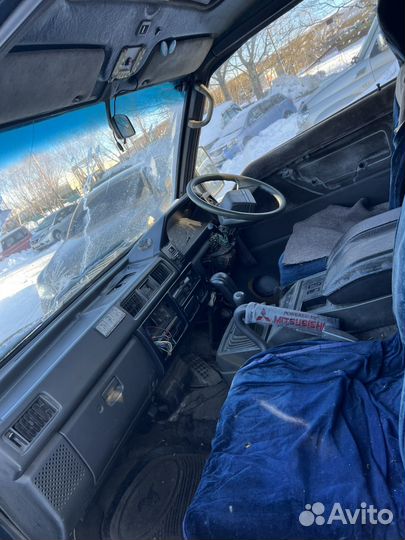 Mitsubishi Delica 2.5 AT, 1991, 323 393 км
