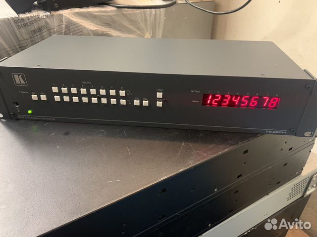 Матричный коммутатор Kramer VS-88DVI