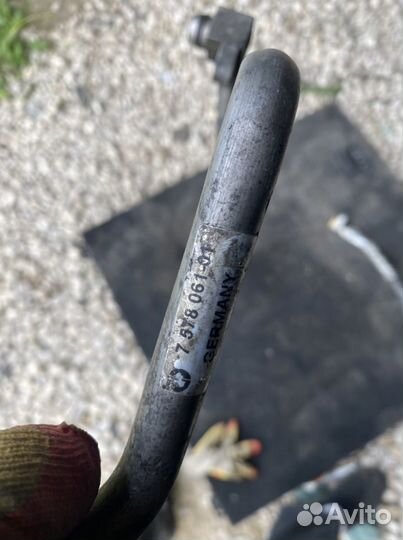 Трубопровод маслян радиатора BMW 17227578061