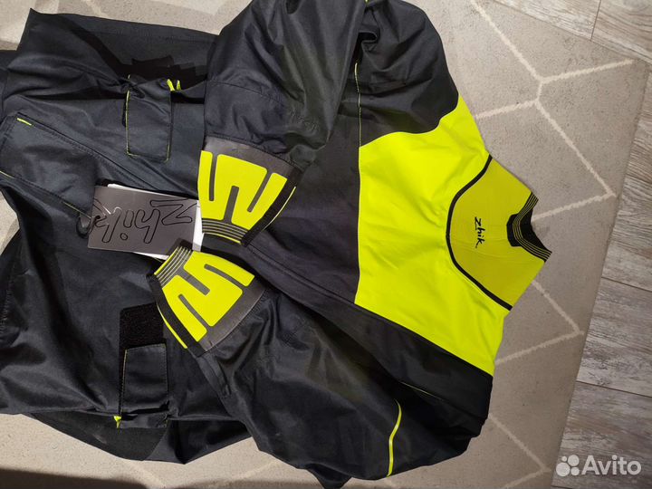 Сухой гидрокостюм Zhik новый