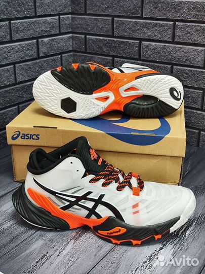 Кроссовки волейбольные asics женские