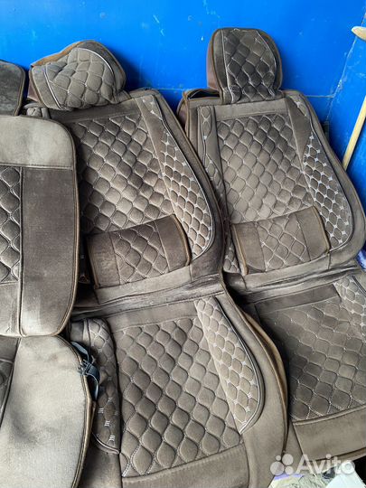 Чехлы на автомобиль