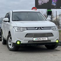 Mitsubishi Outlander 2.0 CVT, 2012, 121 000 км, с пробегом, цена 1 400 000 руб.