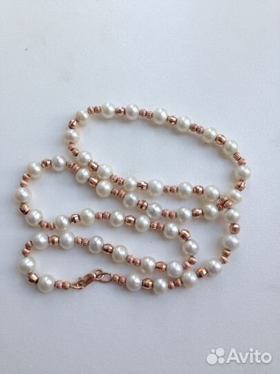 Золотое колье с жемчугом