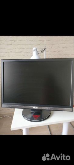 Монитор Asus 22