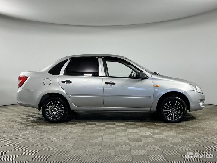 LADA Granta 1.6 МТ, 2013, 130 000 км