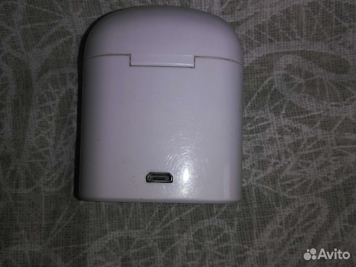 Ненастоящие аирподсы на запчасти