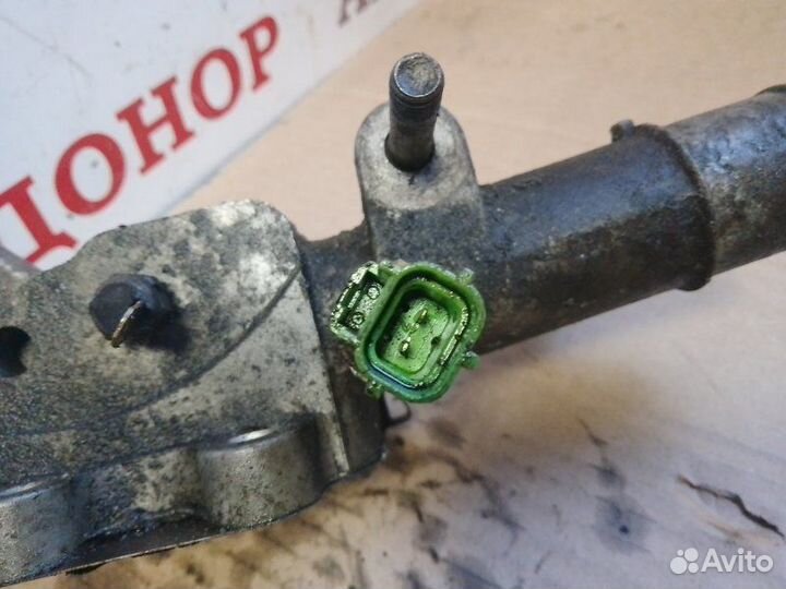 Фланец системы охлаждения Mazda 626 GF 2.0