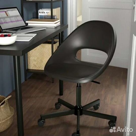 Компьютерный стул