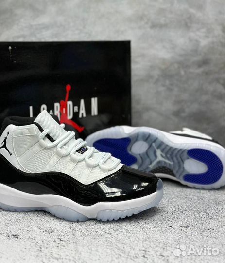 Nike air jordan 11 retro concord