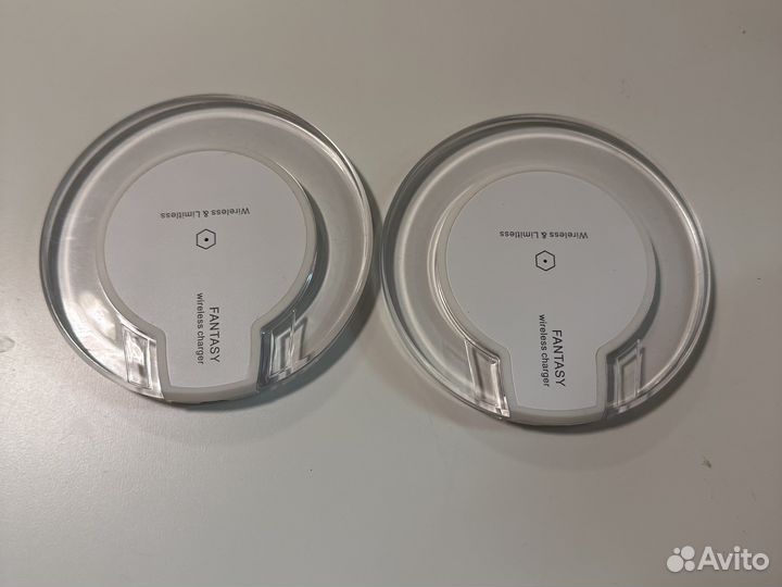 Беспроводная зарядка для телефона