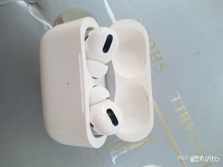 Беспроводные наушники apple airpods pro 2 Б\У