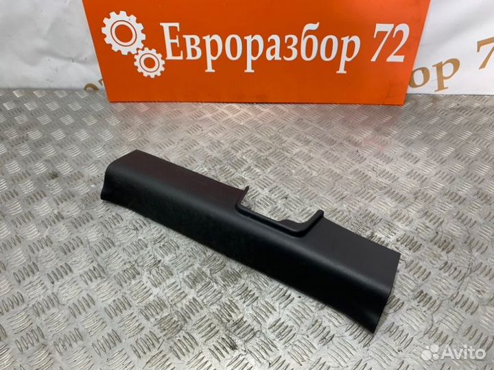 Накладка порога передняя левая Kia Sportage SL