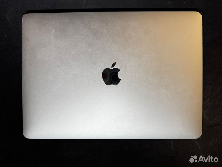 Apple macbook pro 13 2017 год