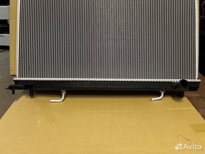 Радиатор охлаждения двс Паджеро 3 4