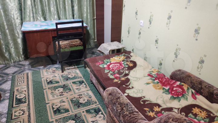 Комната 10 м² в 3-к., 2/5 эт.