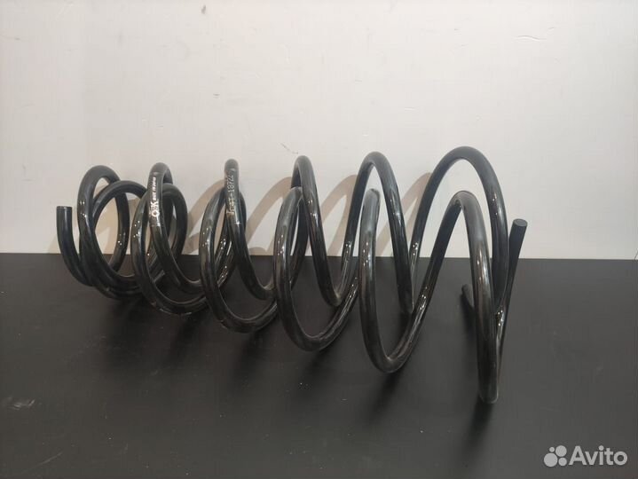 Пружина ходовой части зад правлев