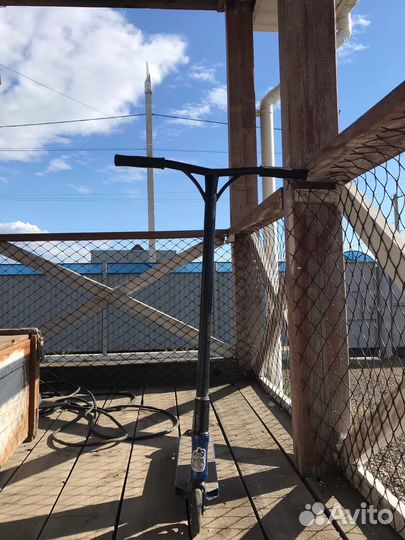 Трюковой самокат