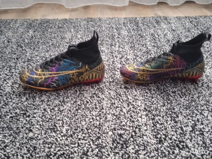 Бутсы футбольные 38 размер
