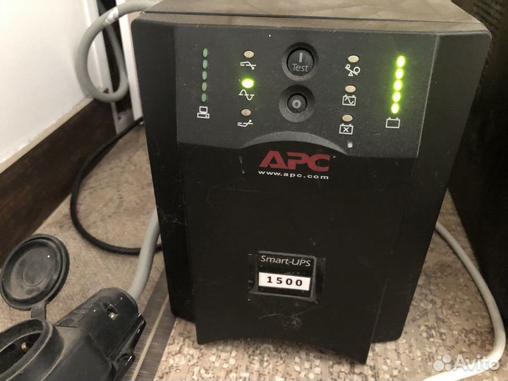 Ибп APC smart ups 1500