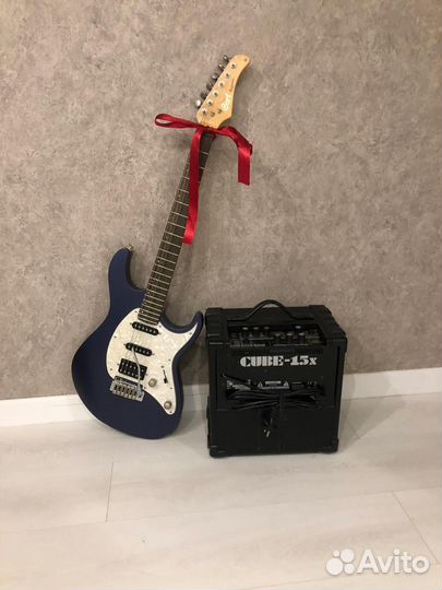 Электро гитара Cort 250G+Kомбик Roland cube 15x