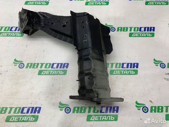 Лонжерон кузова передний правый Volvo V70 / S80