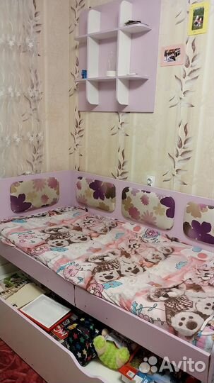 Детская кровать, настенная,матрас