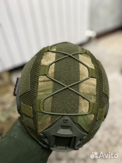 Плитник и тактический шлем