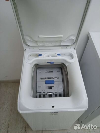 Стиральная машина с вертикальной загрузкой