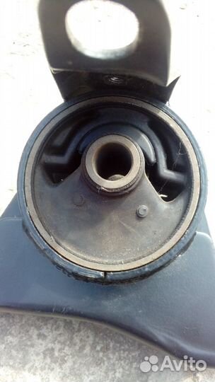 Подушка двс sprinter carib