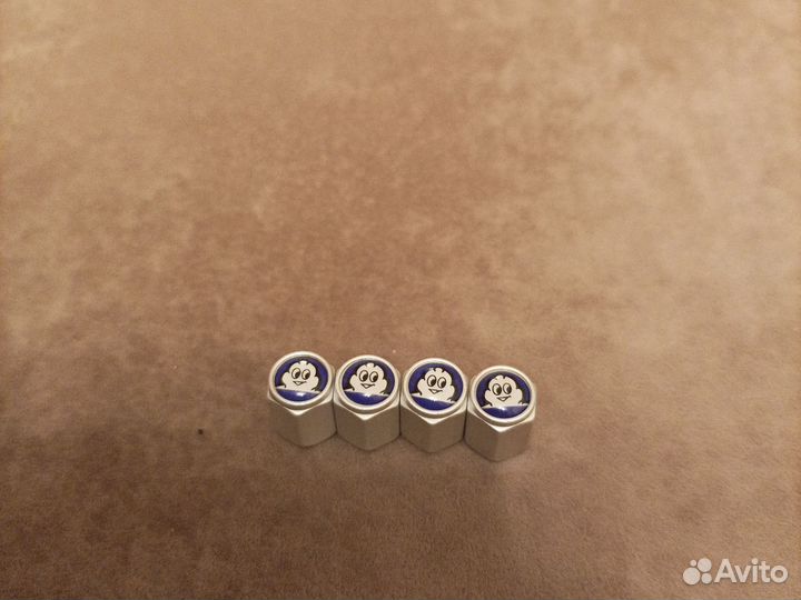 Колпачки на нипель с призраком